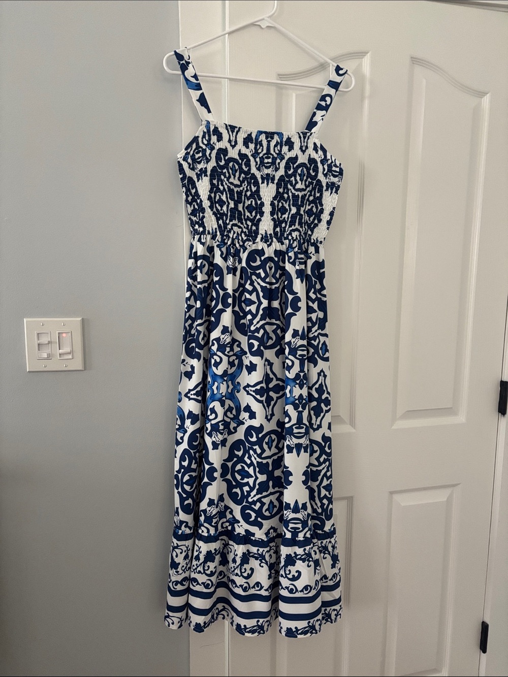 Cupshe Women’s Blue & White Printed Maxi Sundress